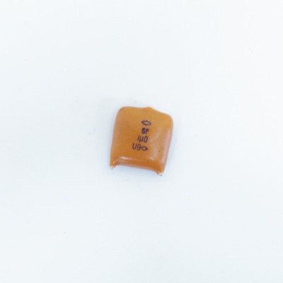 км рыжие н90; 0.68-1мкф без года кг 